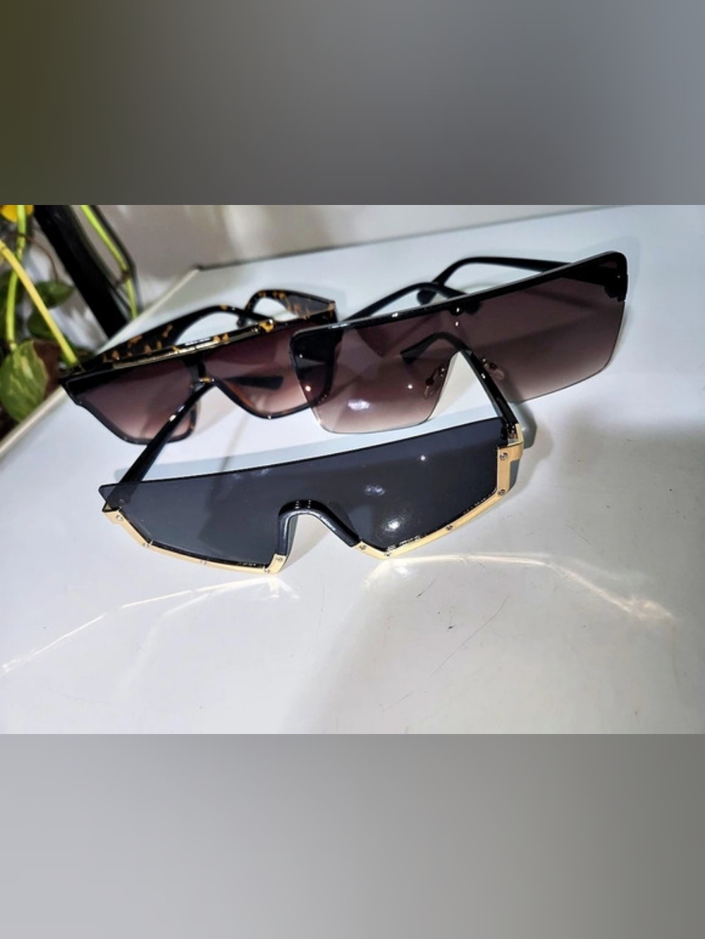 Oversized Sunglasses in Black & Brown Like New